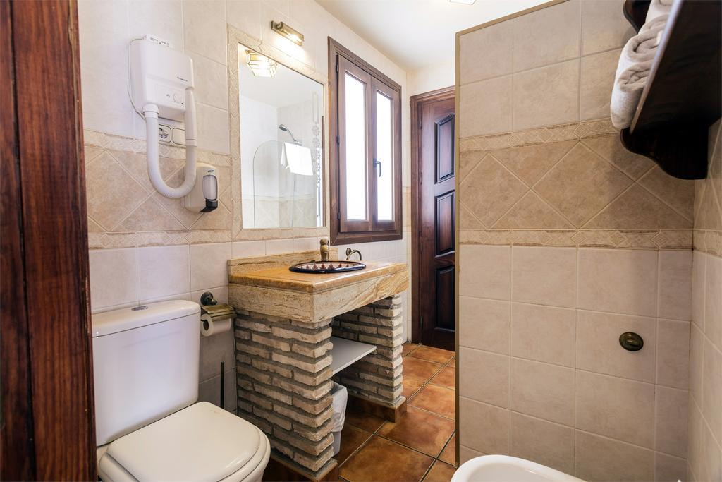 Arte Vida Suites & Spa Granada Kültér fotó